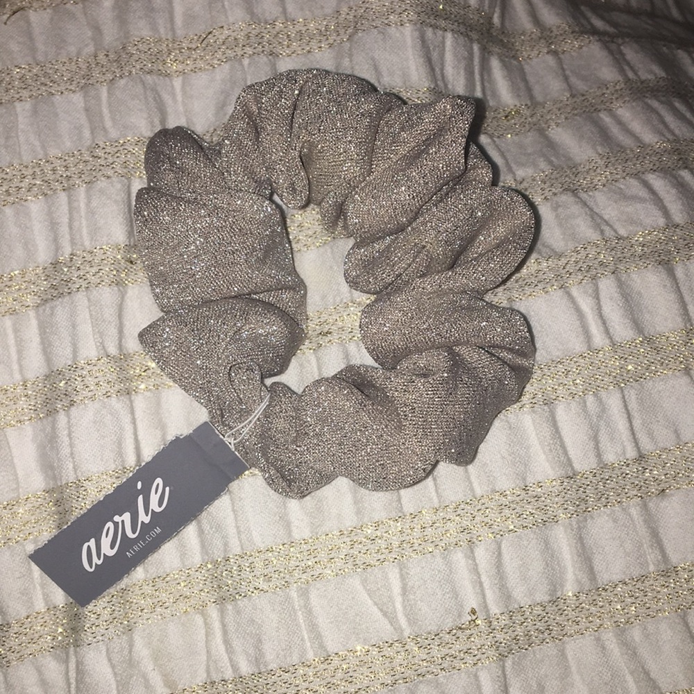 Gold sparkly scrunchie! New!